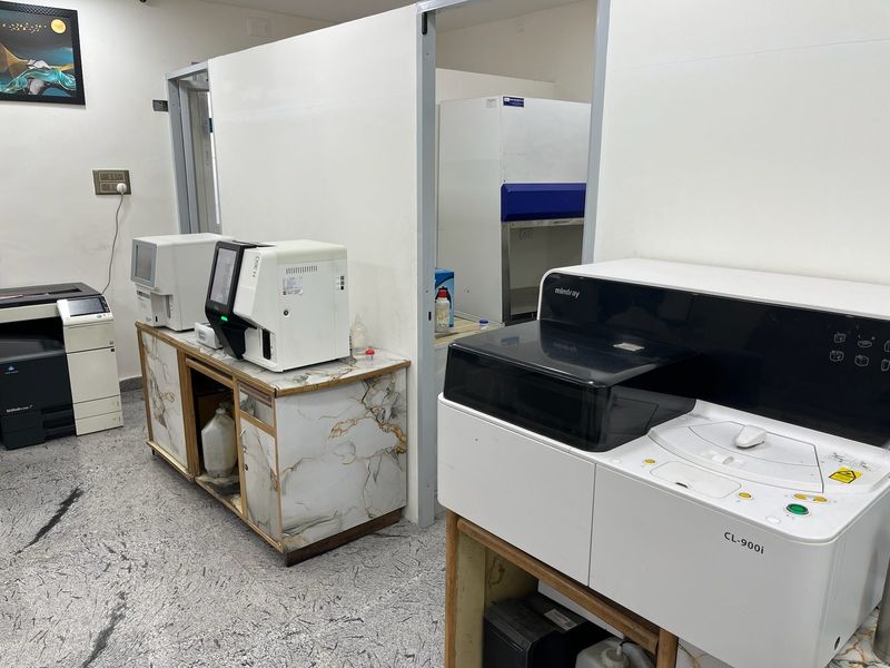 Haematology analyzer station